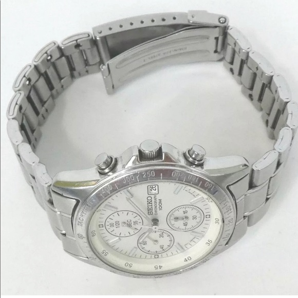 ♥️Sold♥️Seiko Spirit Chronograph Watch - Picture 2 of 8